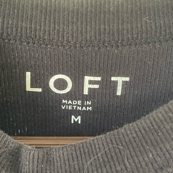 LOFT Women’s Black Tank Top - Picture 3 of 3